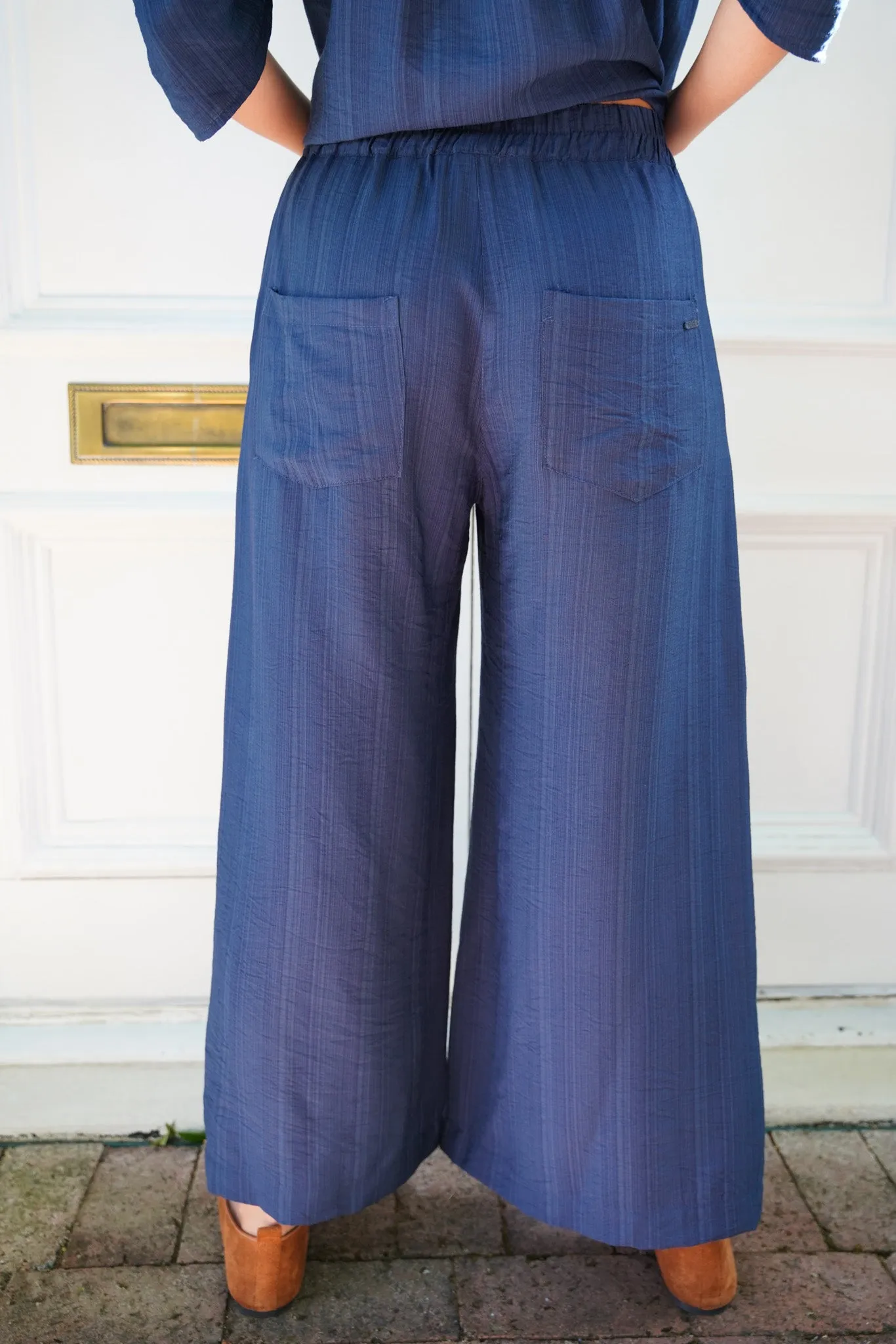 Navy Cropped Pull On Pants