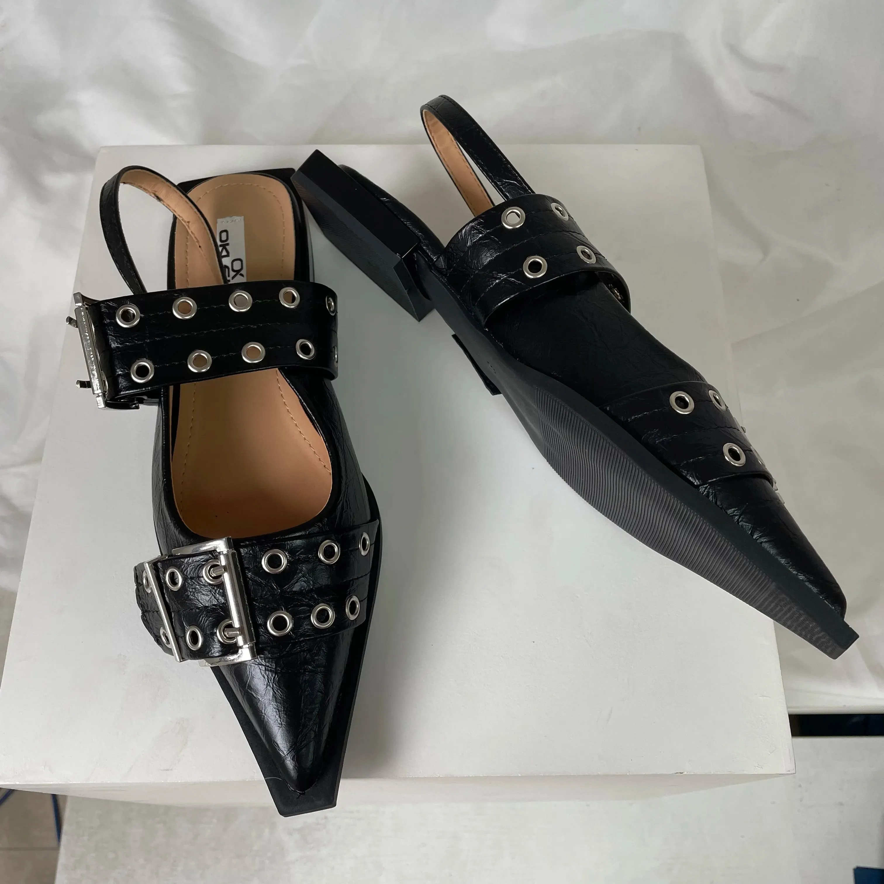 New Women Sandals Shoes Pointed Toe 2025.