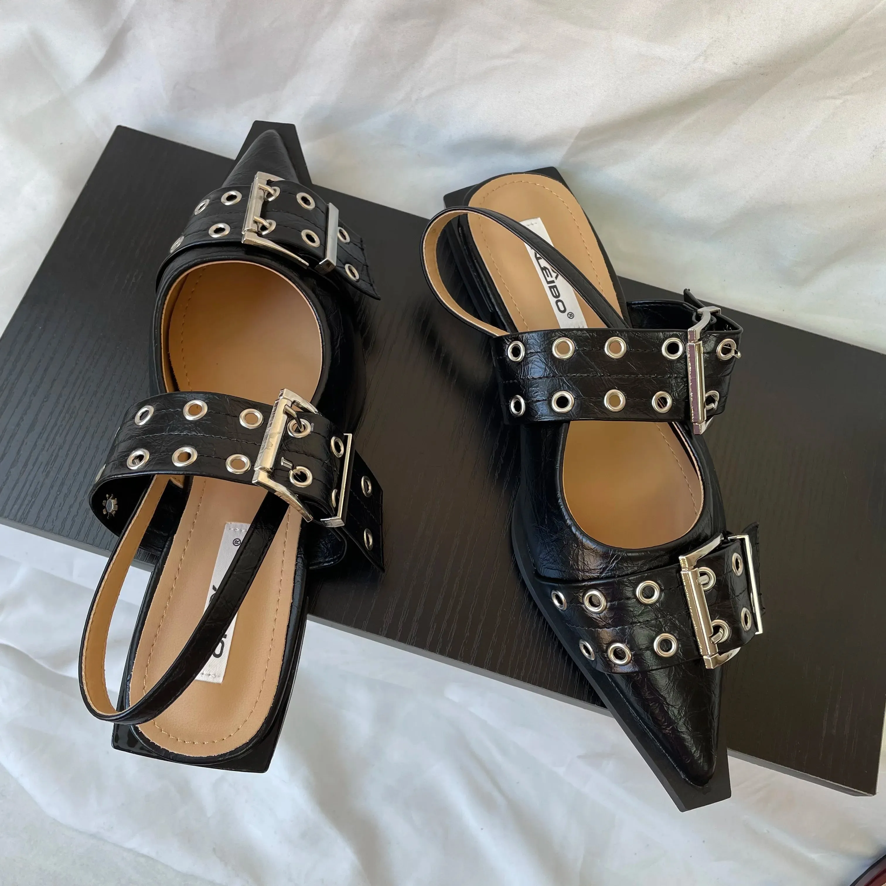 New Women Sandals Shoes Pointed Toe 2025.