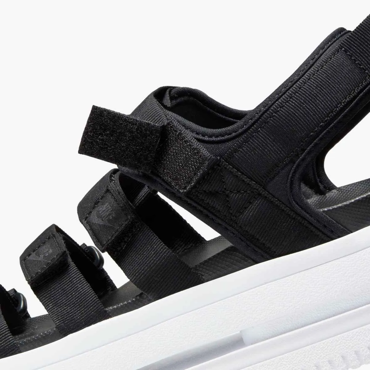 WOMEN'S ICON CLASSIC